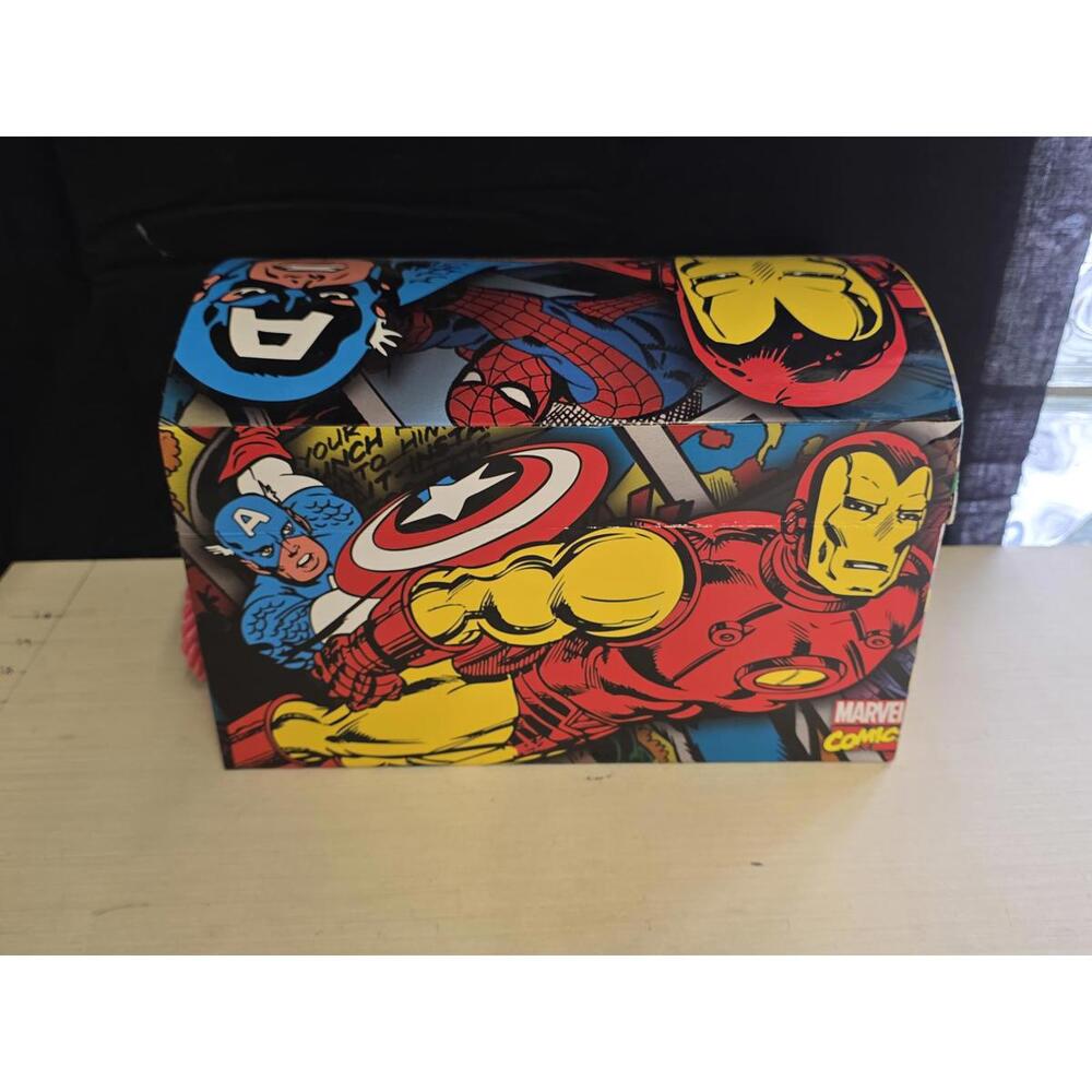 Marvel Comic Book Chest - Picture 7 of 10